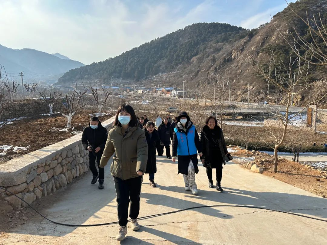 文明动态平谷区此次徒步大赛地点选在了南山村生态文明村,一切准备